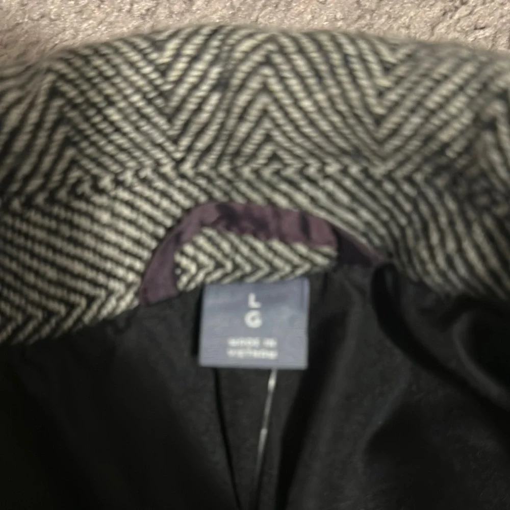 NWT Old Navy Mens Button Front Wool Blend Trench Coat Gray Herringbone Size L - Picture 6 of 6